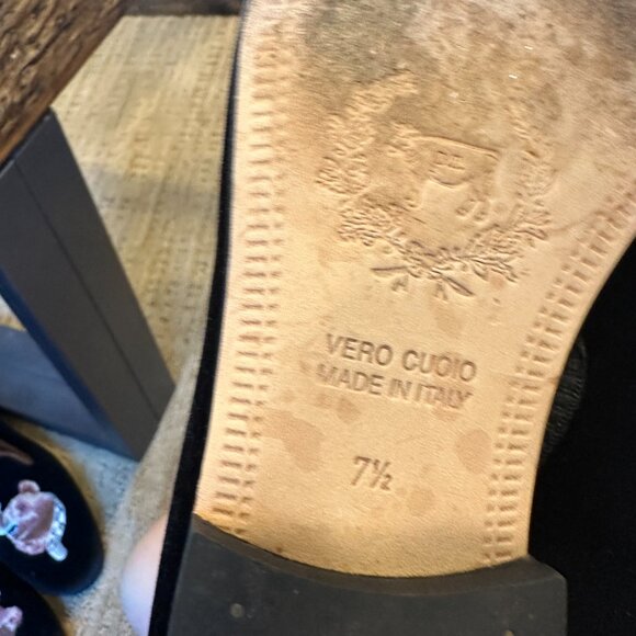 Del Toro Skull Black Velvet Loafers Size 7.5. EUC - Picture 7 of 7